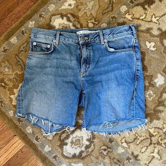 & Other Stories Pants - Other stories Jean shorts sz 28